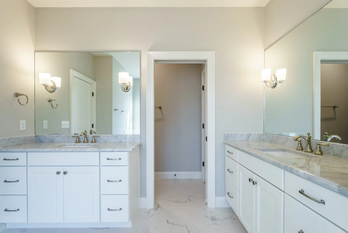 17-1392 HOUSE PLAN - Modern Craftsman House Plan with Detailed Floor Blueprint 13 Modern Craftsman house Plan with Detailed Floor Blueprint