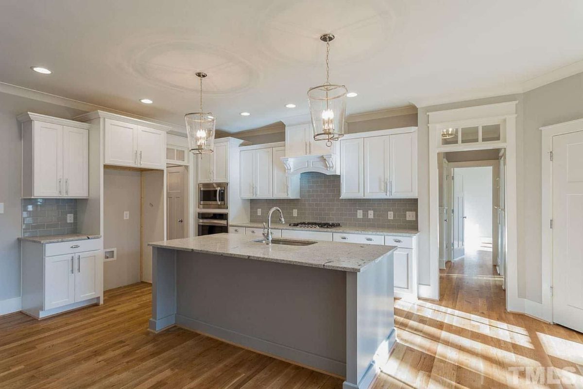 Modern house Blueprint: Spacious Floor Plan & Architectural Designs