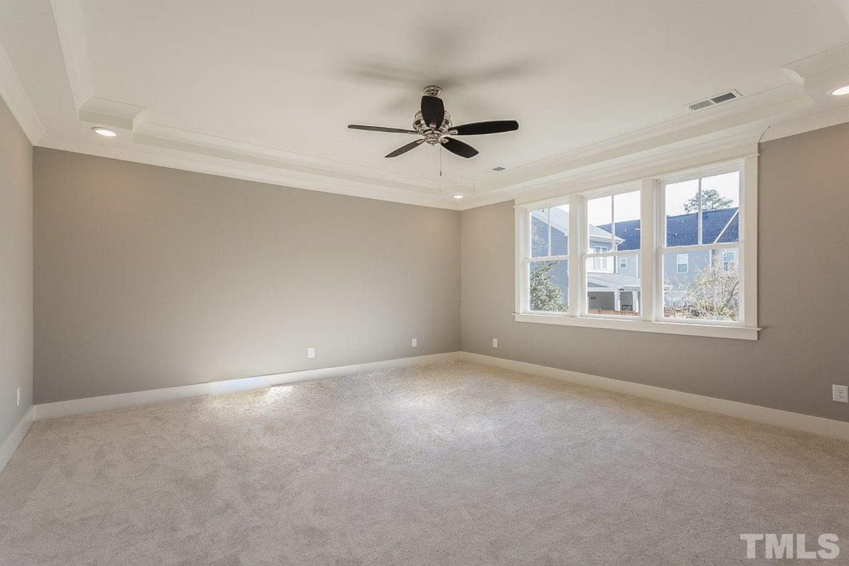 Modern house Blueprint: Spacious Floor Plan & Architectural Designs