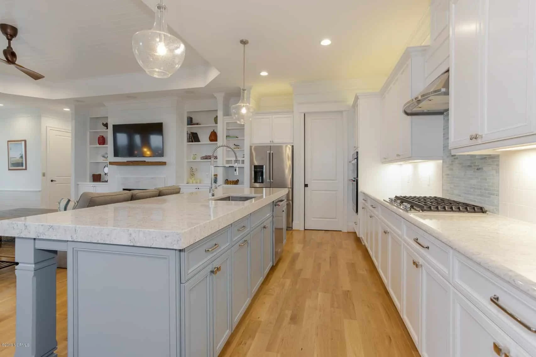 Beach house Floor Plan with CAD Designs & Open Layout Features