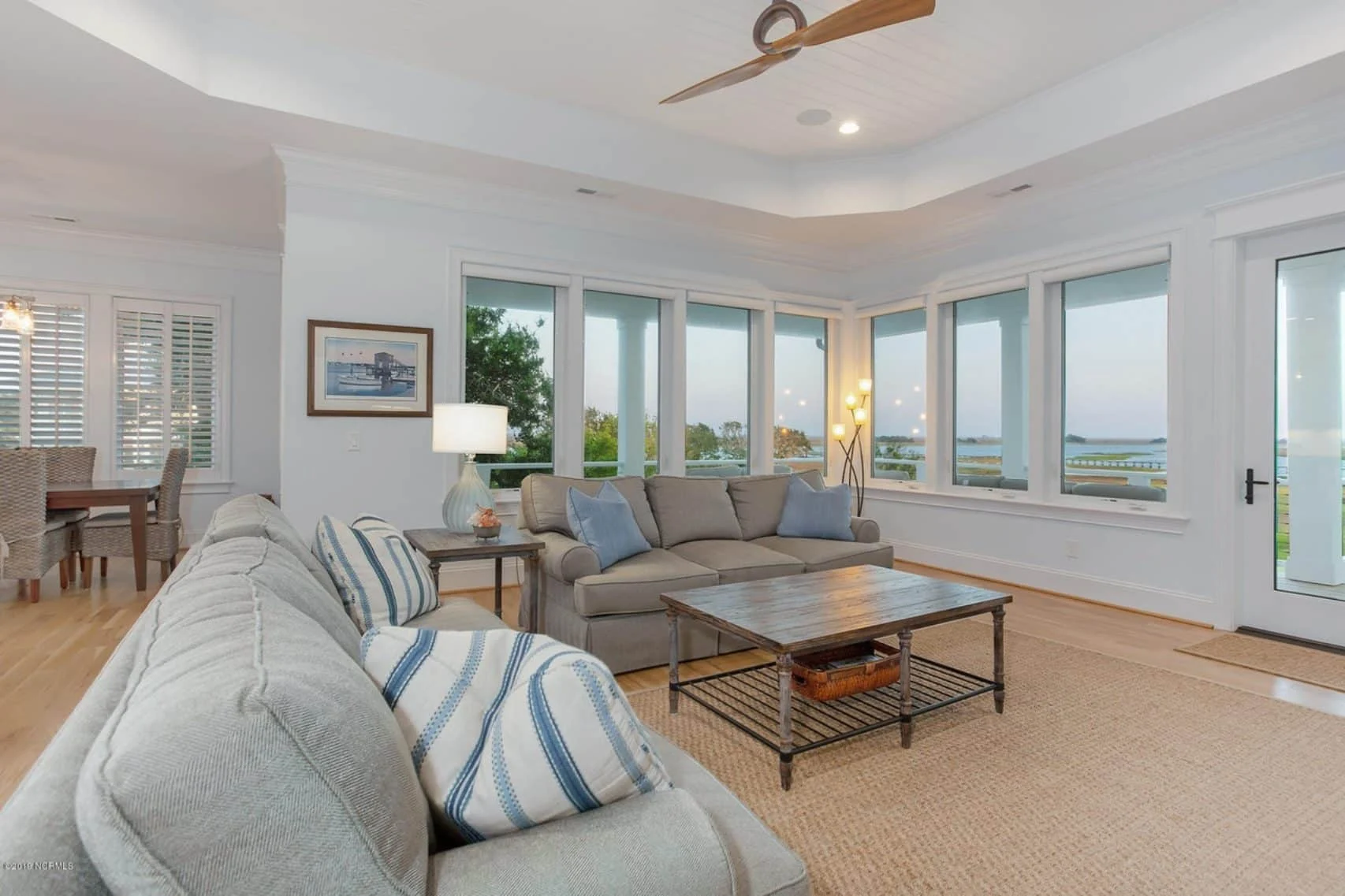 Beach house Floor Plan with CAD Designs & Open Layout Features