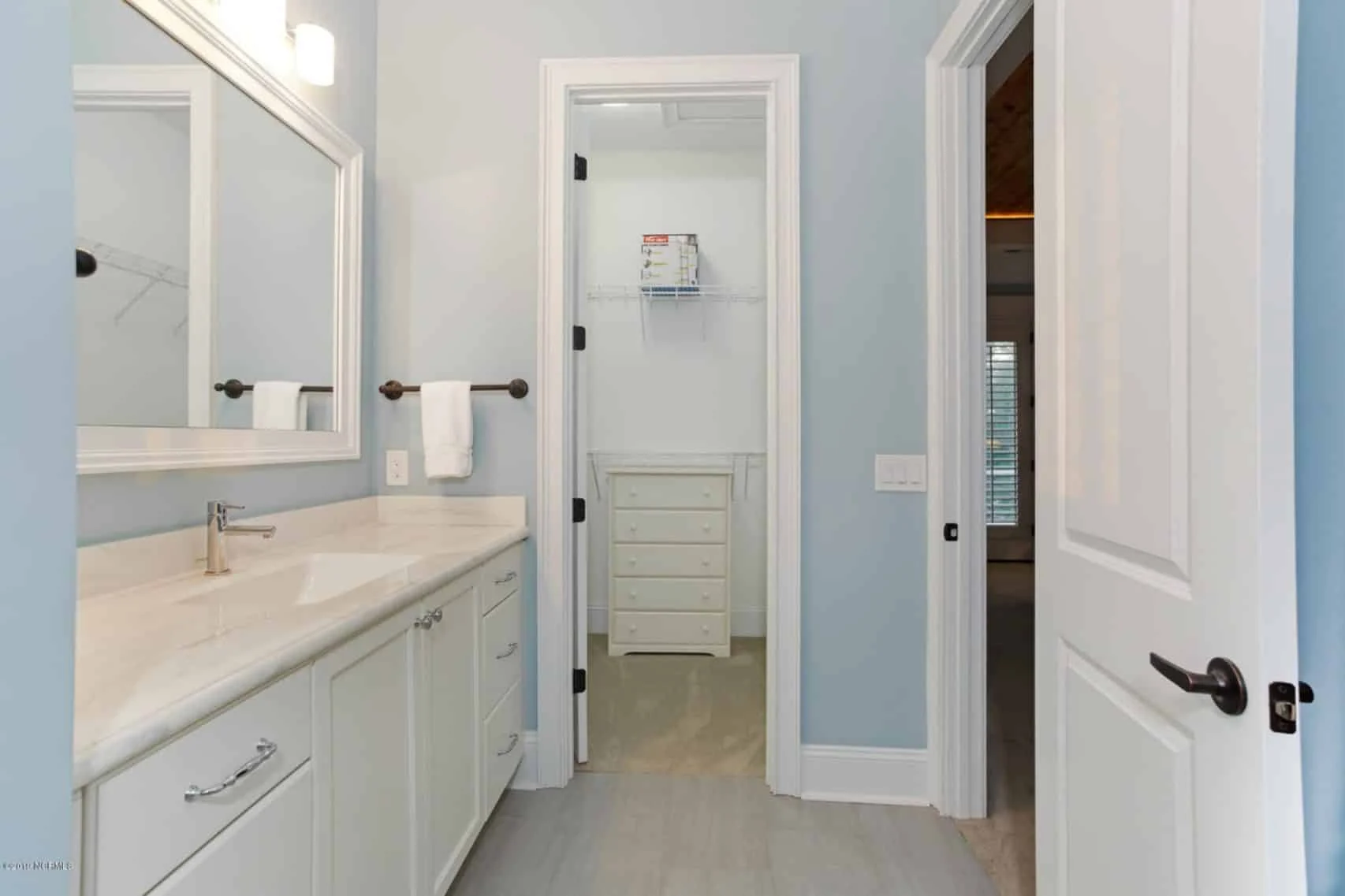 Beach house Floor Plan with CAD Designs & Open Layout Features