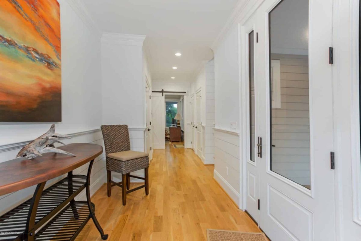 Beach house Floor Plan with CAD Designs & Open Layout Features