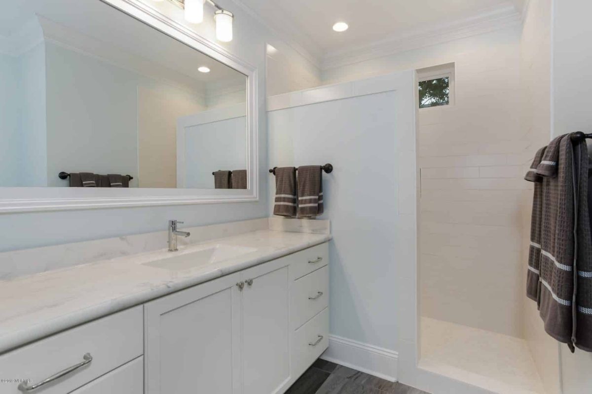 Beach house Floor Plan with CAD Designs & Open Layout Features