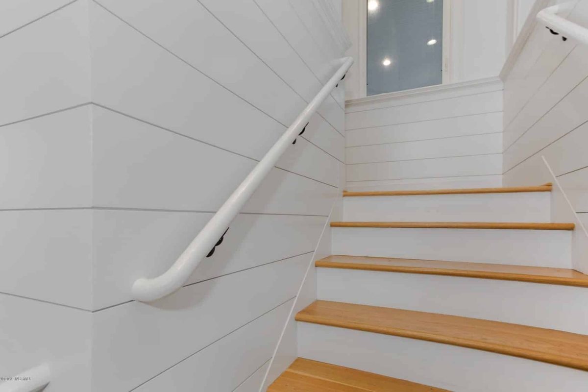 Beach house Floor Plan with CAD Designs & Open Layout Features