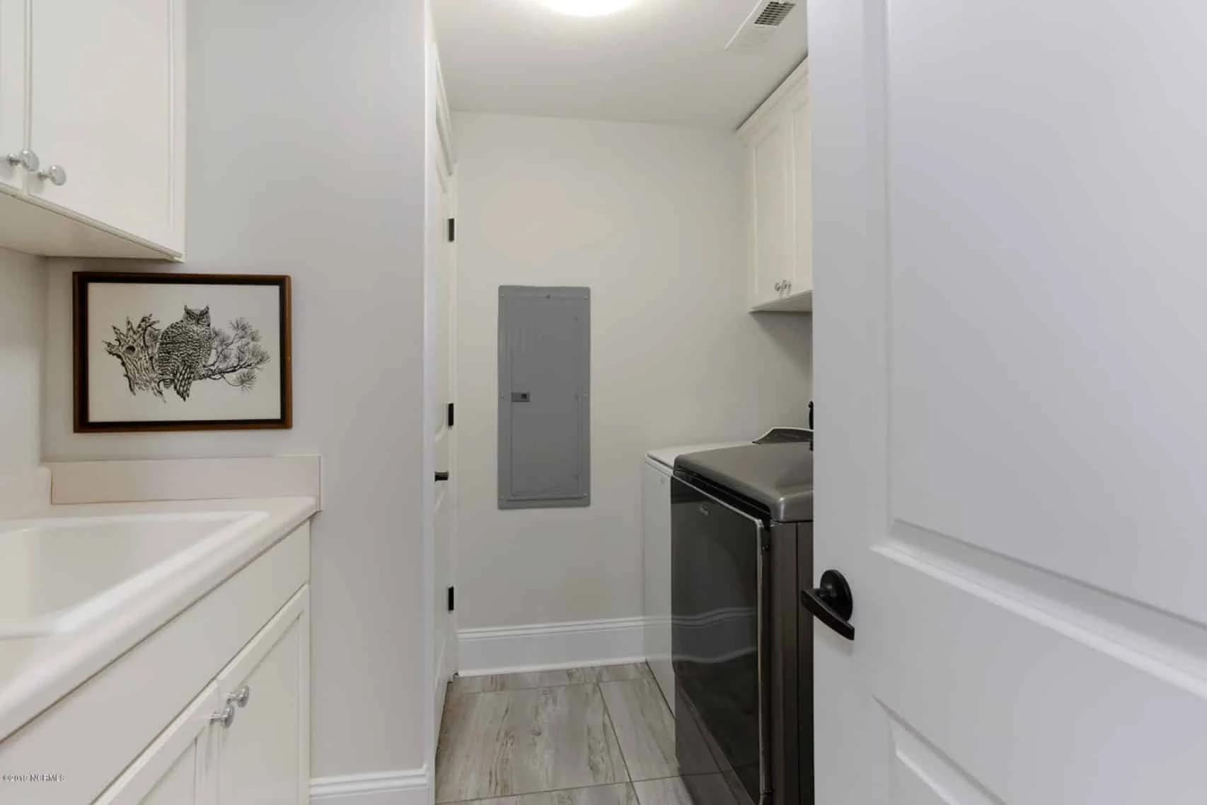 Beach house Floor Plan with CAD Designs & Open Layout Features