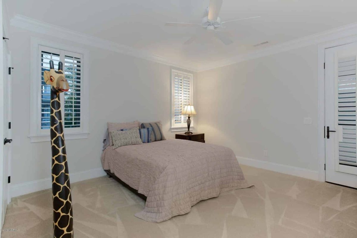 Beach house Floor Plan with CAD Designs & Open Layout Features