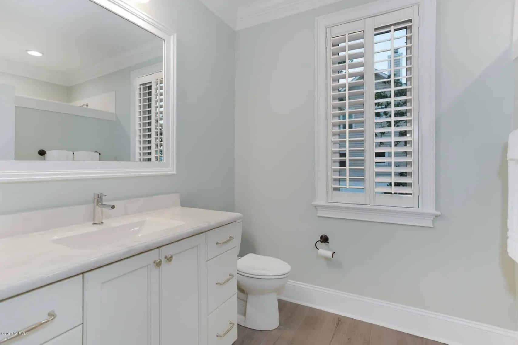 Beach house Floor Plan with CAD Designs & Open Layout Features