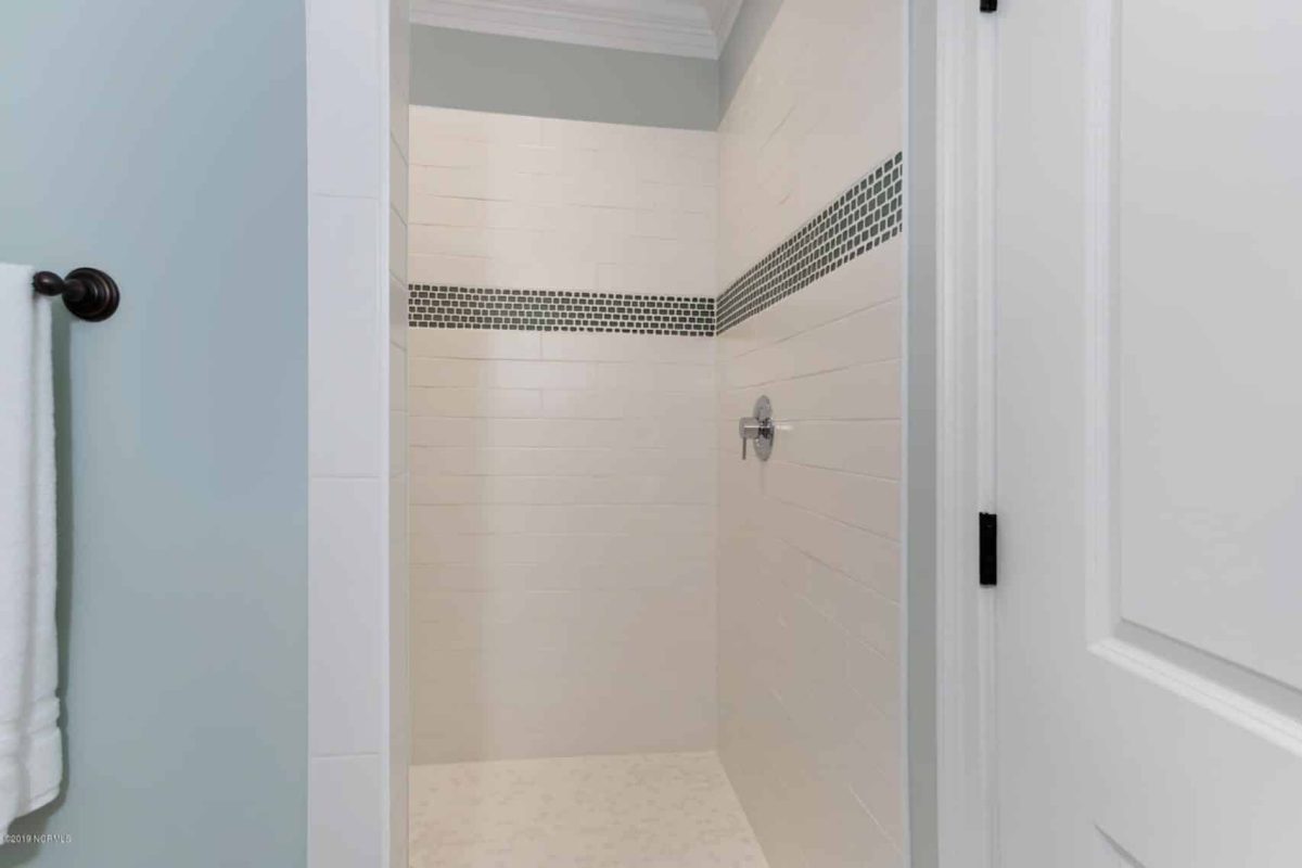 Beach house Floor Plan with CAD Designs & Open Layout Features