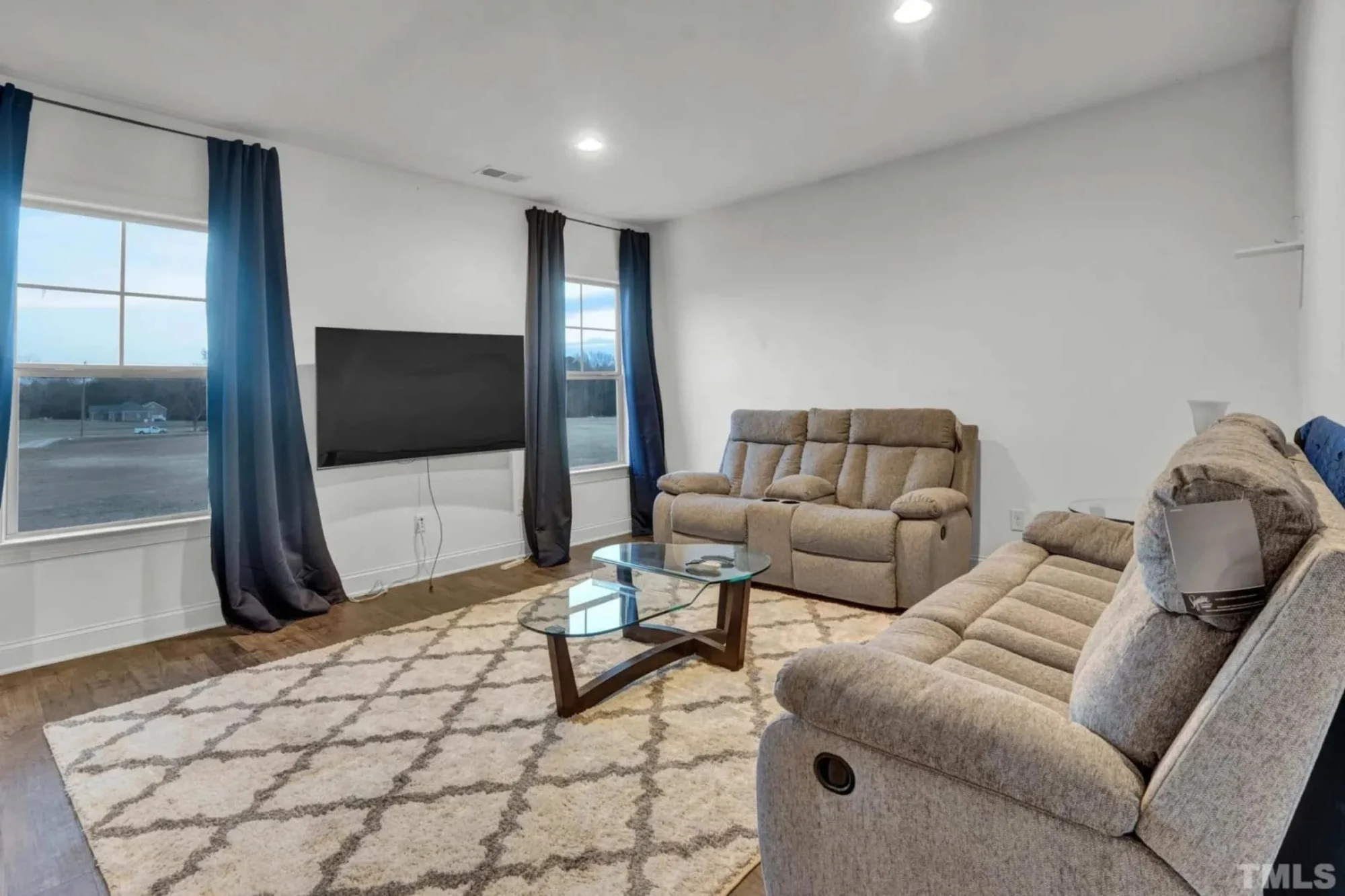 Craftsman-Style house Plan: Spacious 4 Bed, 4 Bath Designs