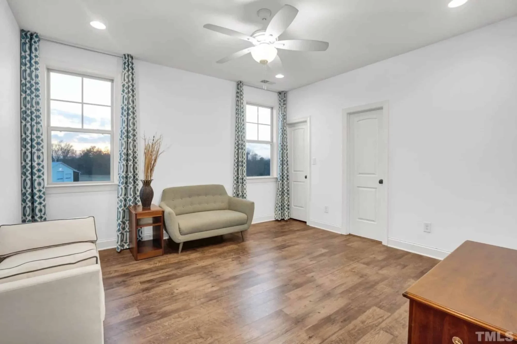 Craftsman-Style house Plan: Spacious 4 Bed, 4 Bath Designs