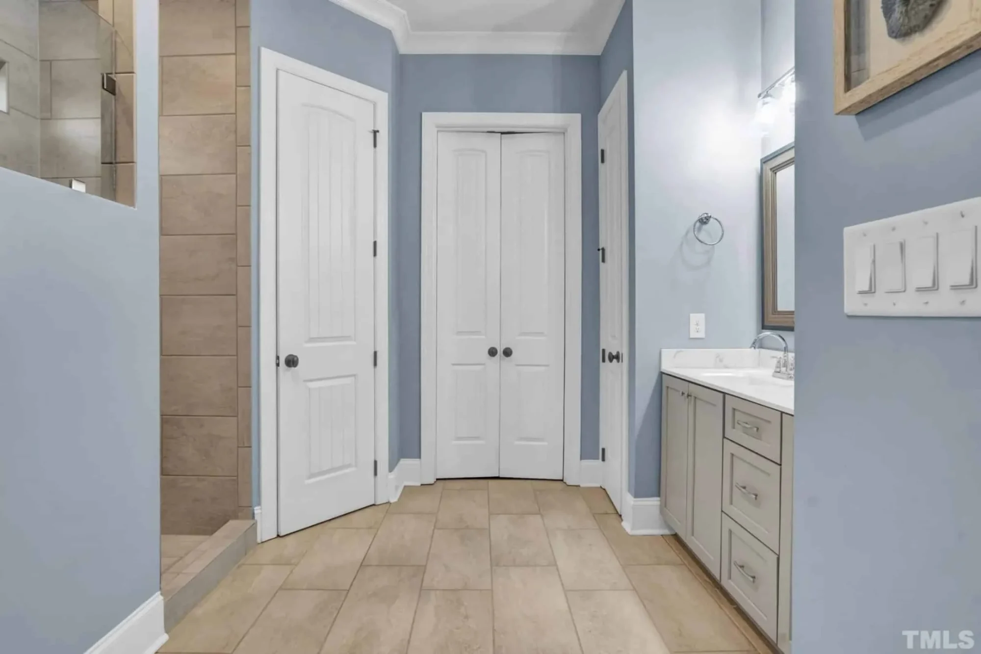 Craftsman-Style house Plan: Spacious 4 Bed, 4 Bath Designs