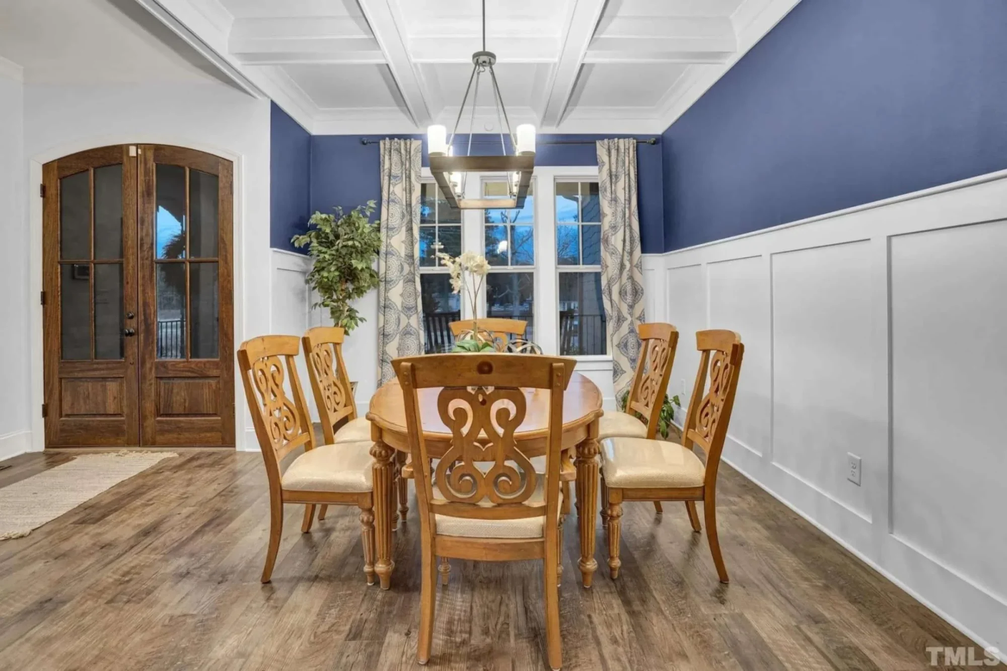 Craftsman-Style house Plan: Spacious 4 Bed, 4 Bath Designs