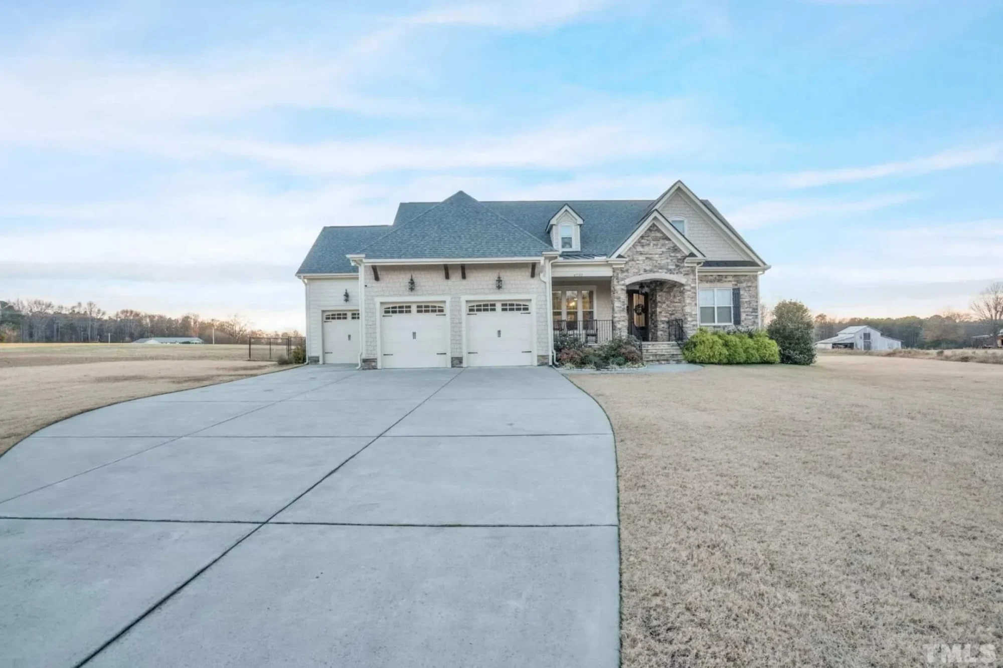 Craftsman-Style house Plan: Spacious 4 Bed, 4 Bath Designs