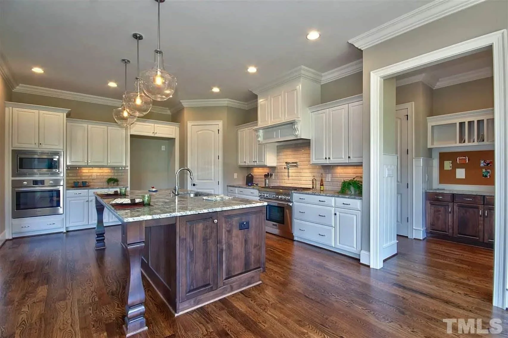 15-1809 HOUSE PLAN - Elegant House Plan: Floor Designs and Architectural Blueprint 10 Elegant house Plan: Floor Designs and Architectural Blueprint