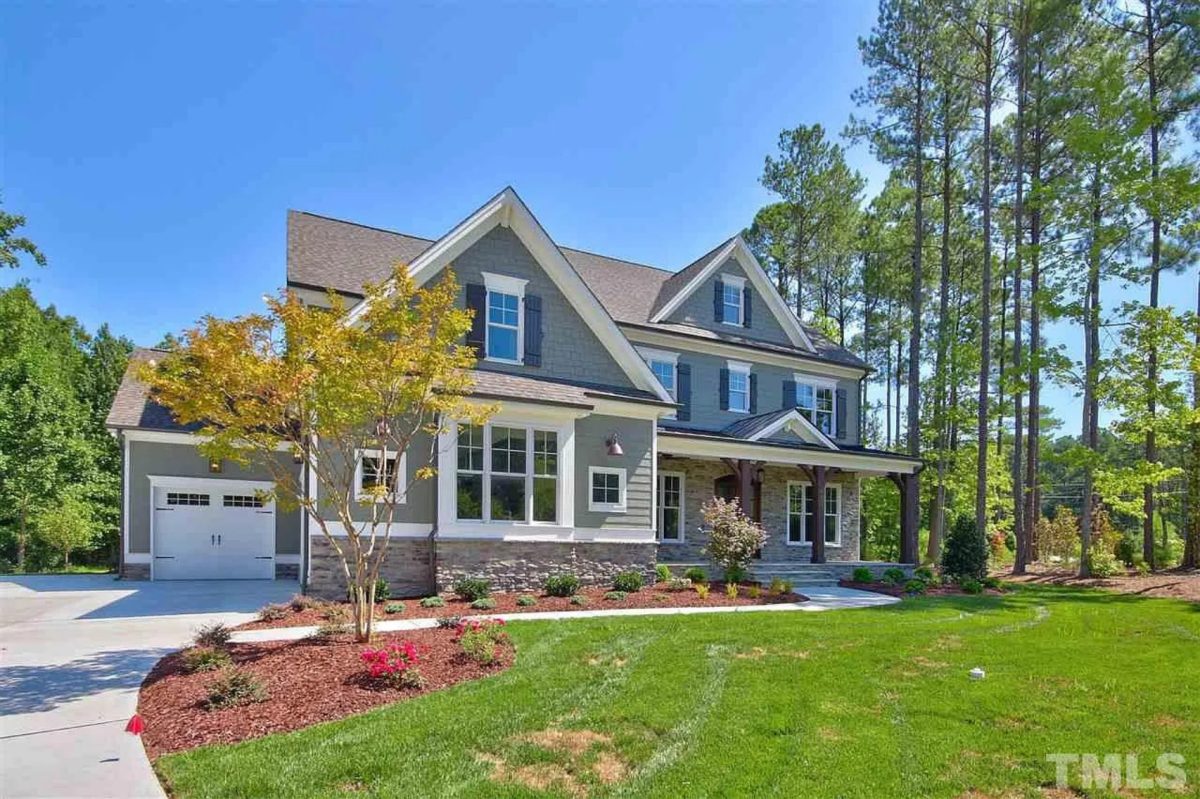 Elegant house Plan: Floor Designs and Architectural Blueprint