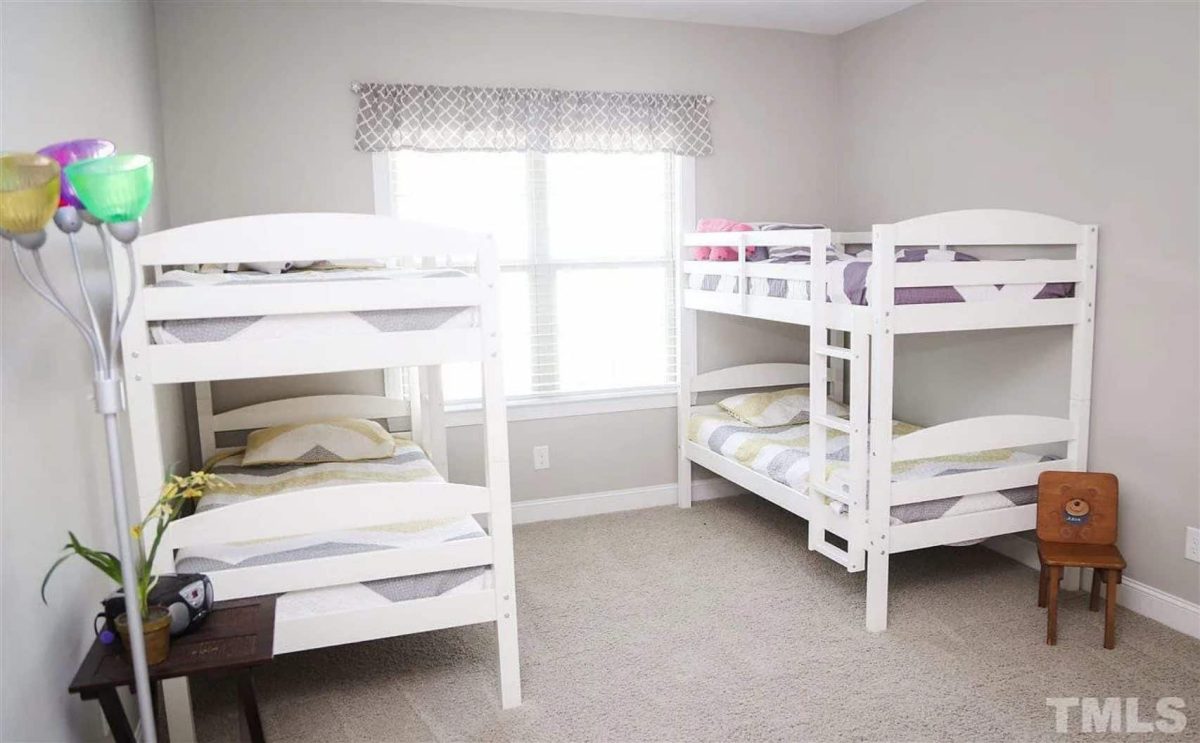 Traditional house Plan with CAD Designs and Detailed Blueprints