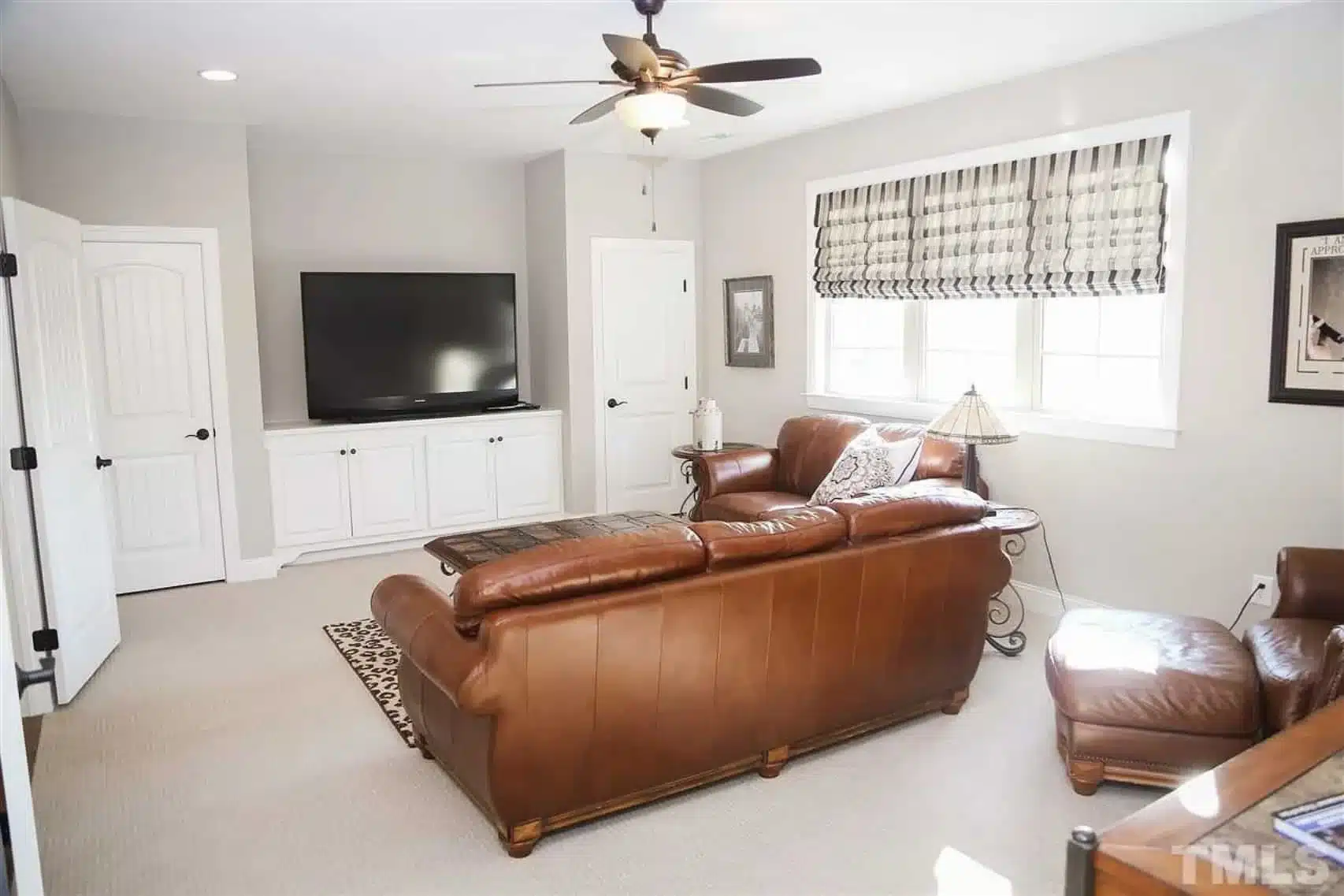 14-1848 HOUSE PLAN - Traditional House Plan with CAD Designs and Detailed Blueprints 17 Traditional house Plan with CAD Designs and Detailed Blueprints