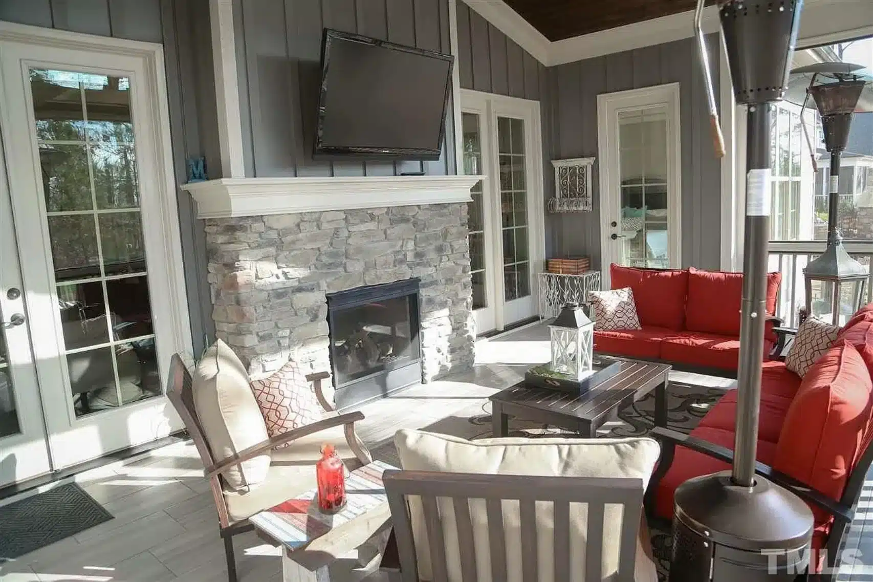 14-1848 HOUSE PLAN - Traditional House Plan with CAD Designs and Detailed Blueprints 6 Traditional house Plan with CAD Designs and Detailed Blueprints