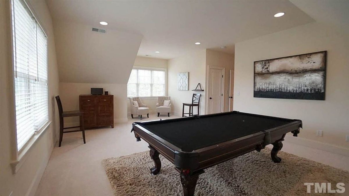 Modern Suburban house Plan with Spacious Design Features