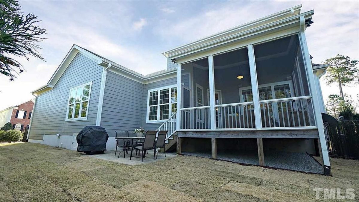 Modern Suburban house Plan with Spacious Design Features