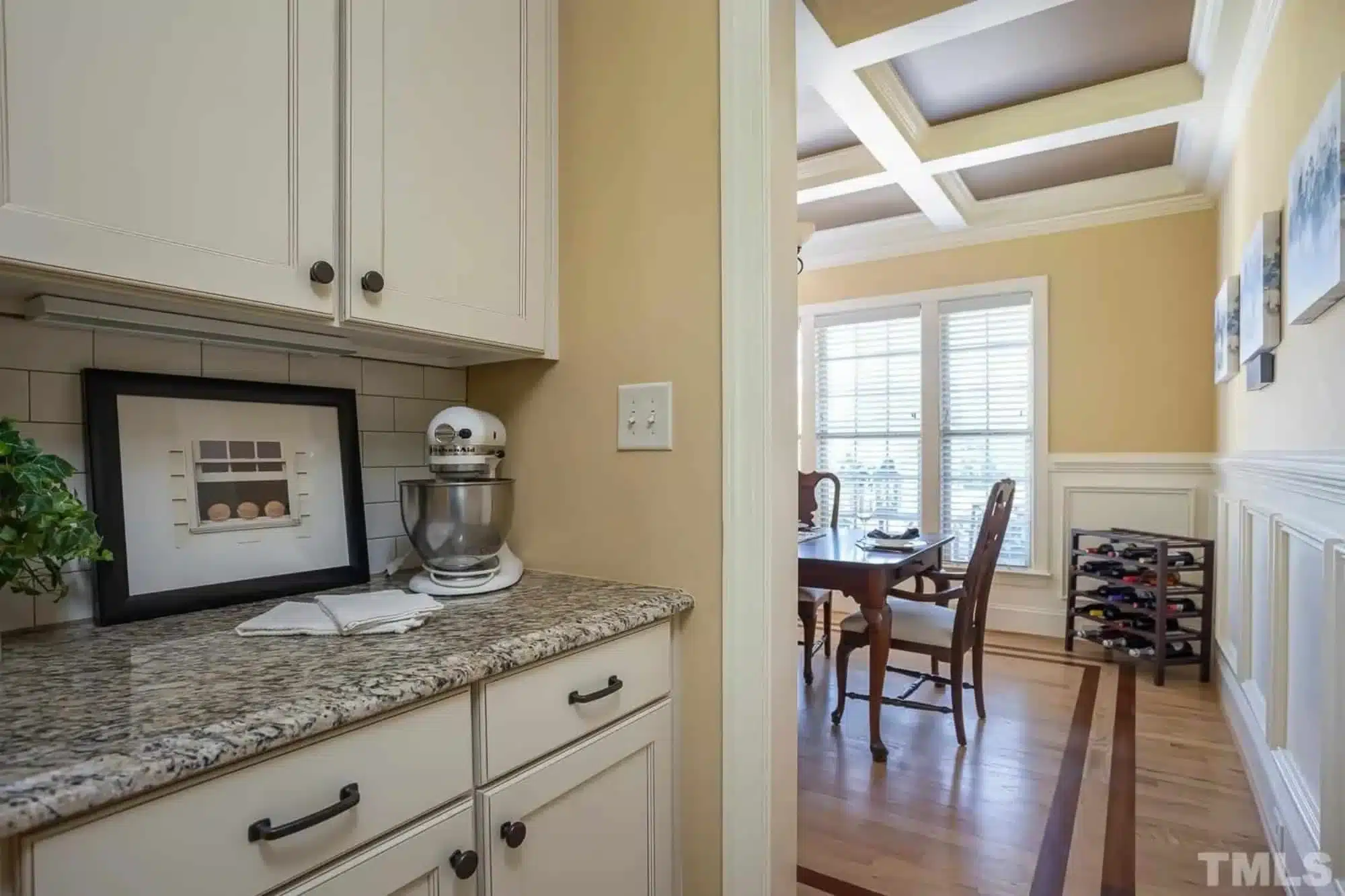 Elegant Craftsman house Plan with Detailed Blueprints & CAD Designs