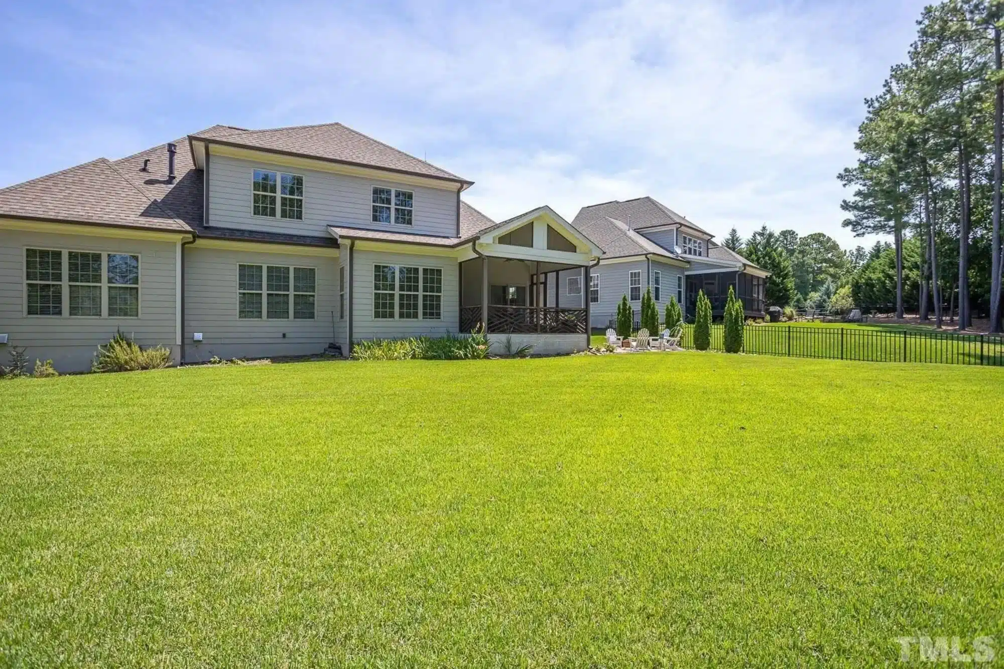 Elegant Craftsman house Plan with Detailed Blueprints & CAD Designs