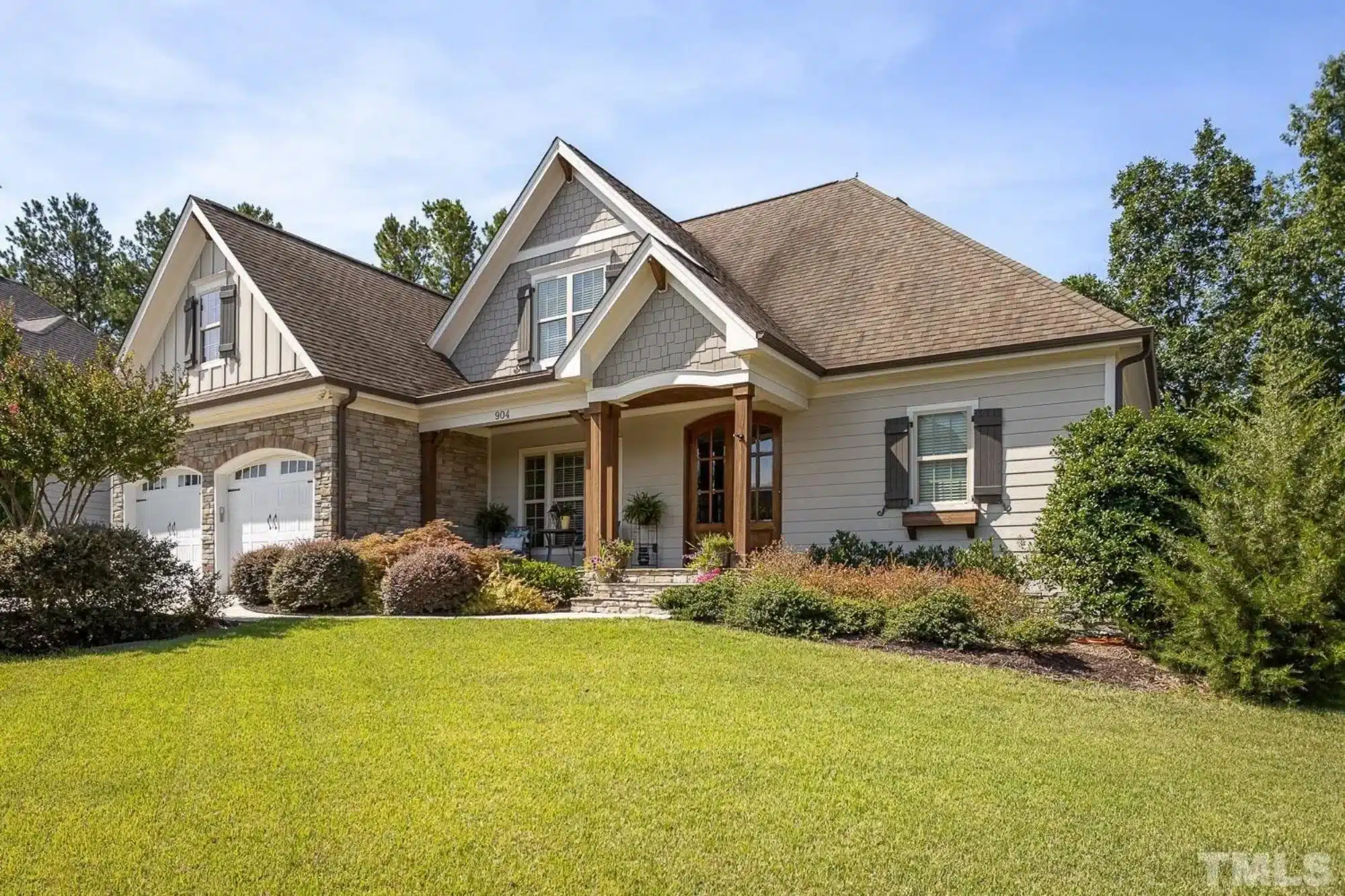 Elegant Craftsman house Plan with Detailed Blueprints & CAD Designs