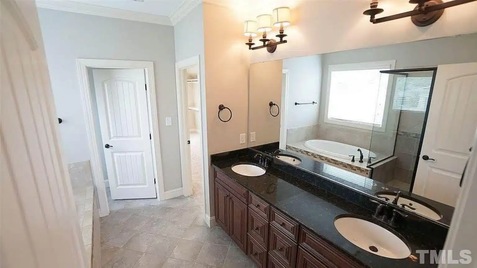 Elegant Mediterranean house Plan with 5 Beds, CAD & Designs