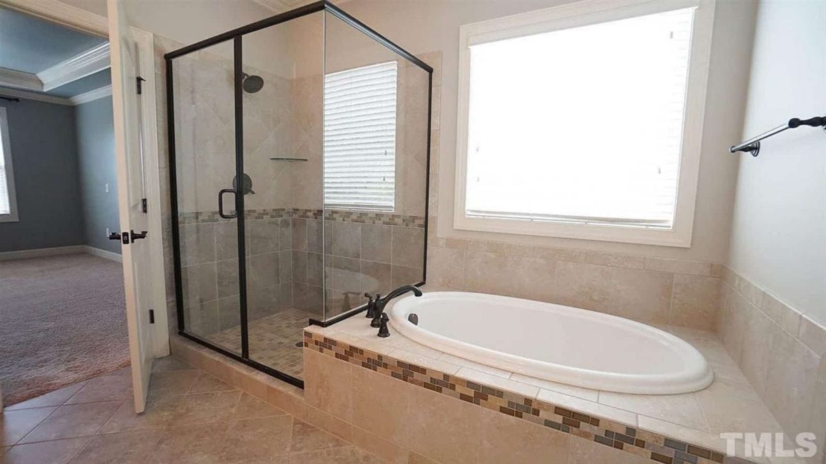 Elegant Mediterranean house Plan with 5 Beds, CAD & Designs