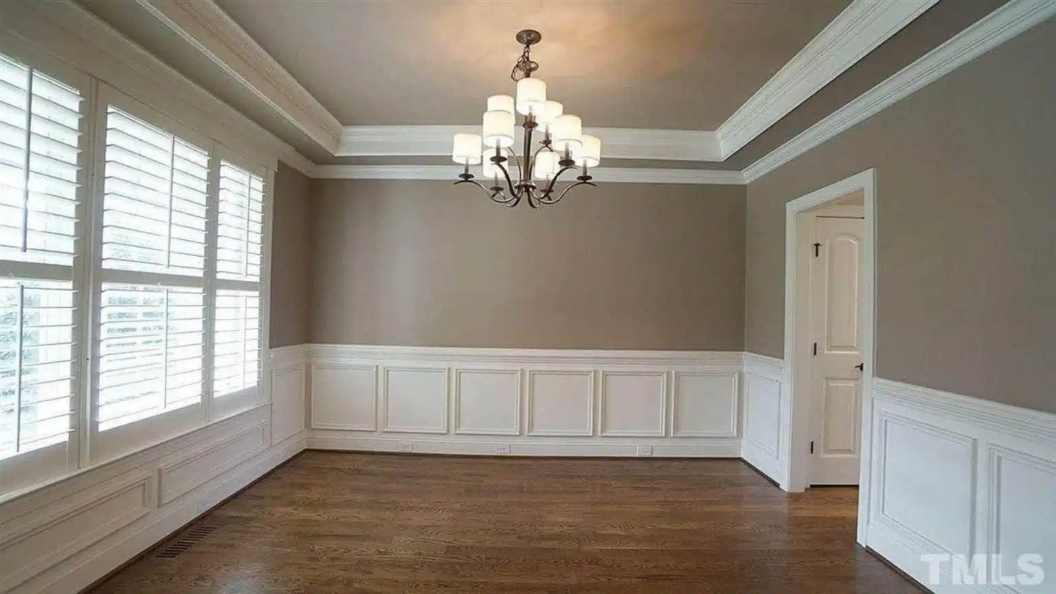 Elegant Mediterranean house Plan with 5 Beds, CAD & Designs