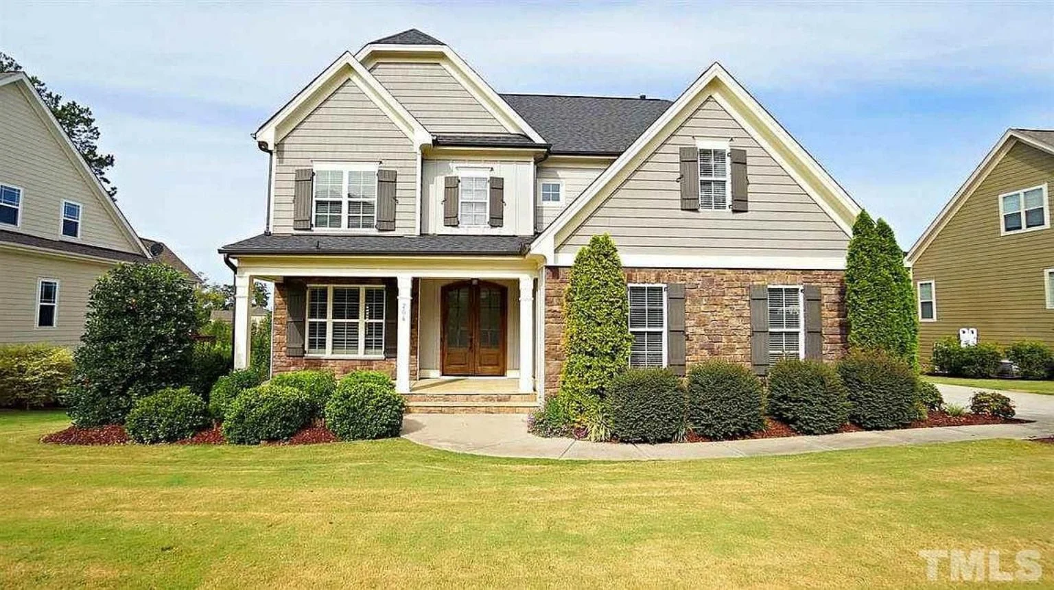 Elegant Mediterranean house Plan with 5 Beds, CAD & Designs