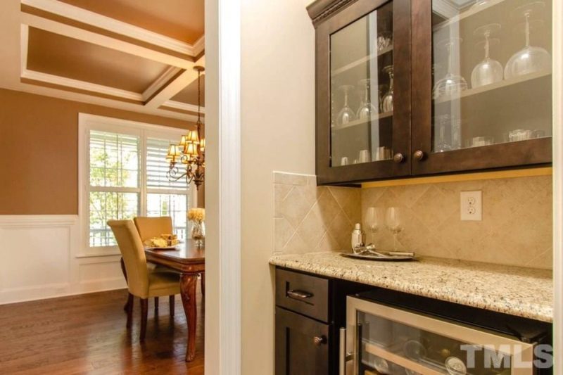 Stunning 5-Bedroom house Plan with Detailed CAD Architecture