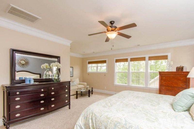 Stunning 5-Bedroom house Plan with Detailed CAD Architecture