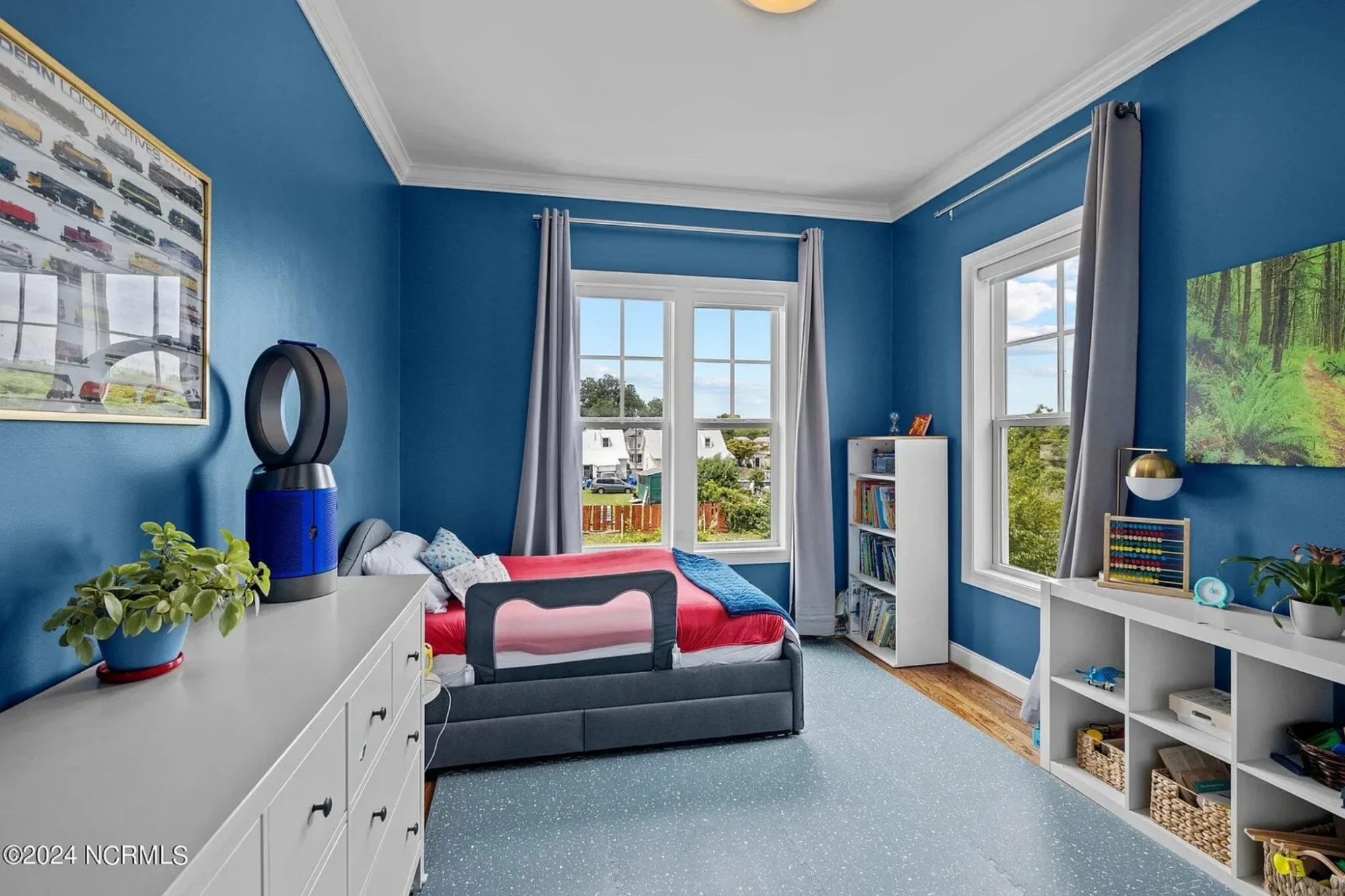 Modern house Plan with Detailed CAD Blueprint and Architecture