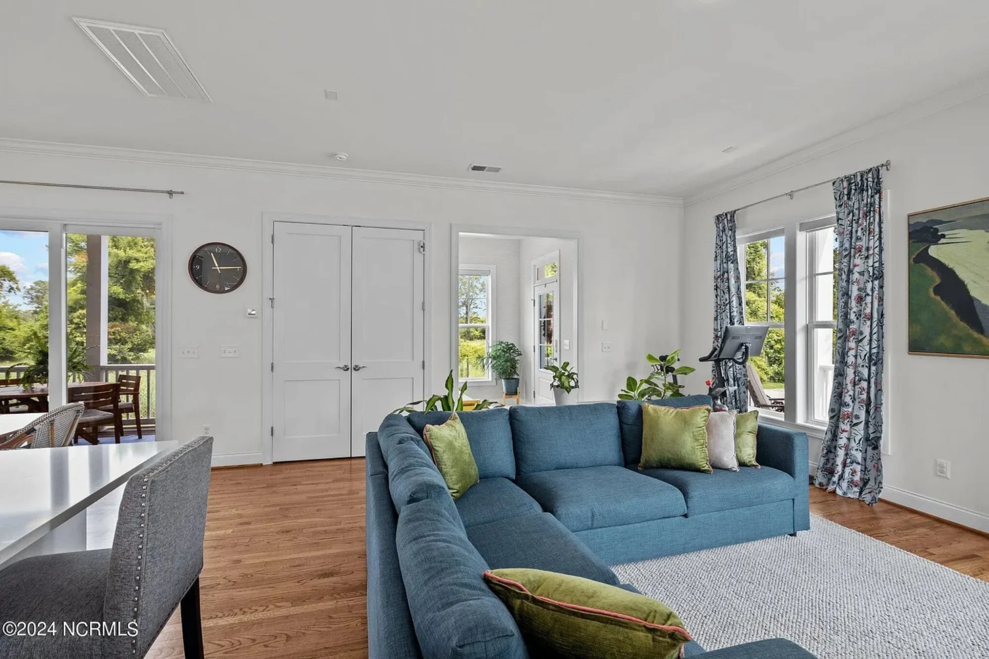 Modern house Plan with Detailed CAD Blueprint and Architecture