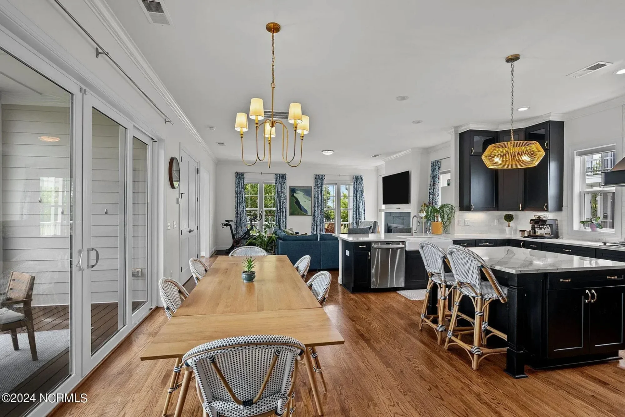 Modern house Plan with Detailed CAD Blueprint and Architecture