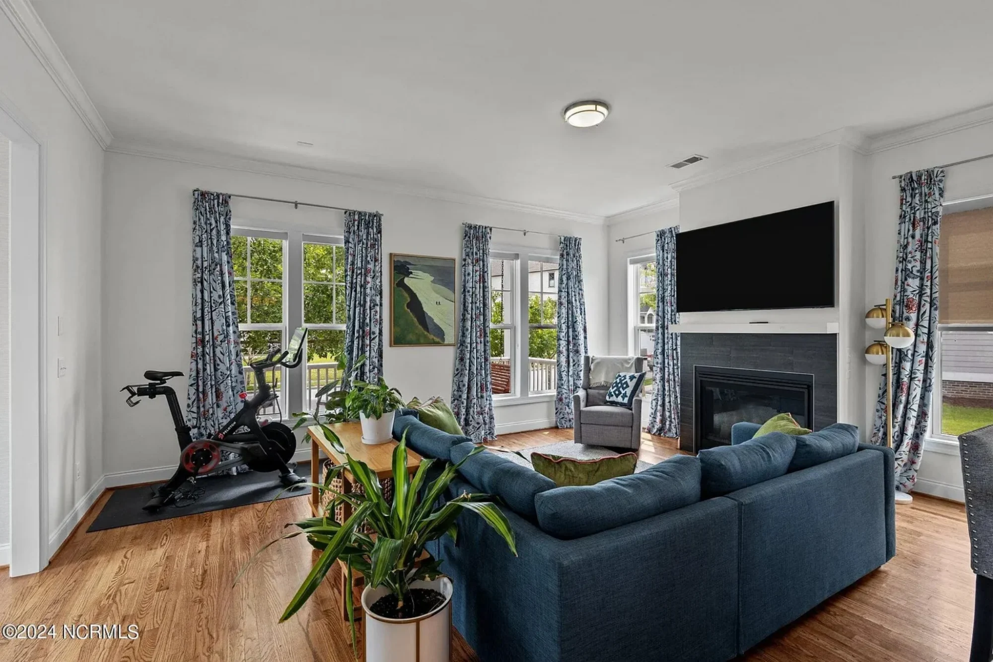 Modern house Plan with Detailed CAD Blueprint and Architecture