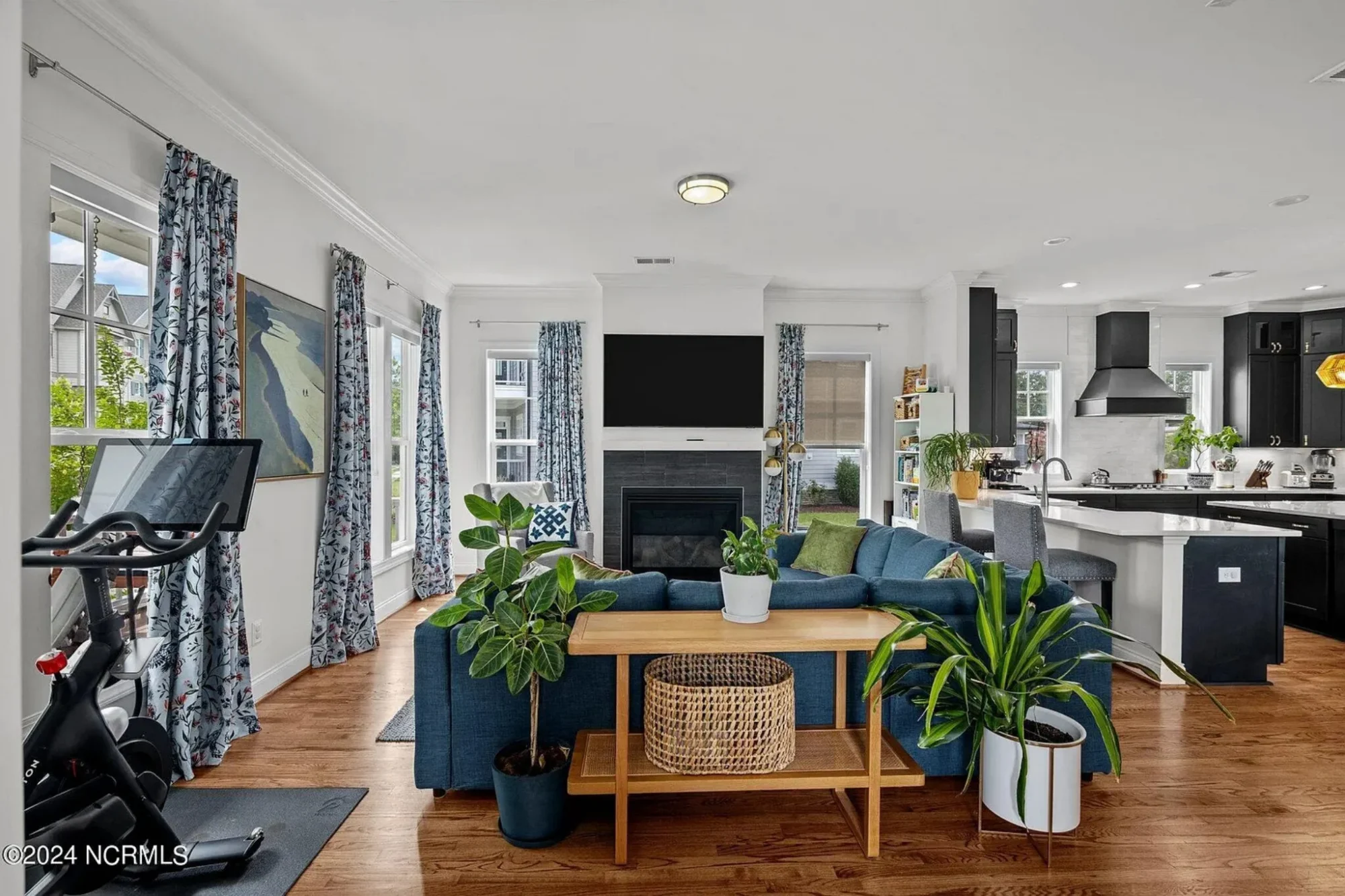 Modern house Plan with Detailed CAD Blueprint and Architecture