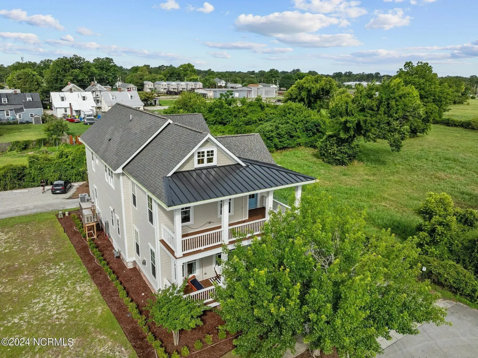 Modern house Plan with Detailed CAD Blueprint and Architecture