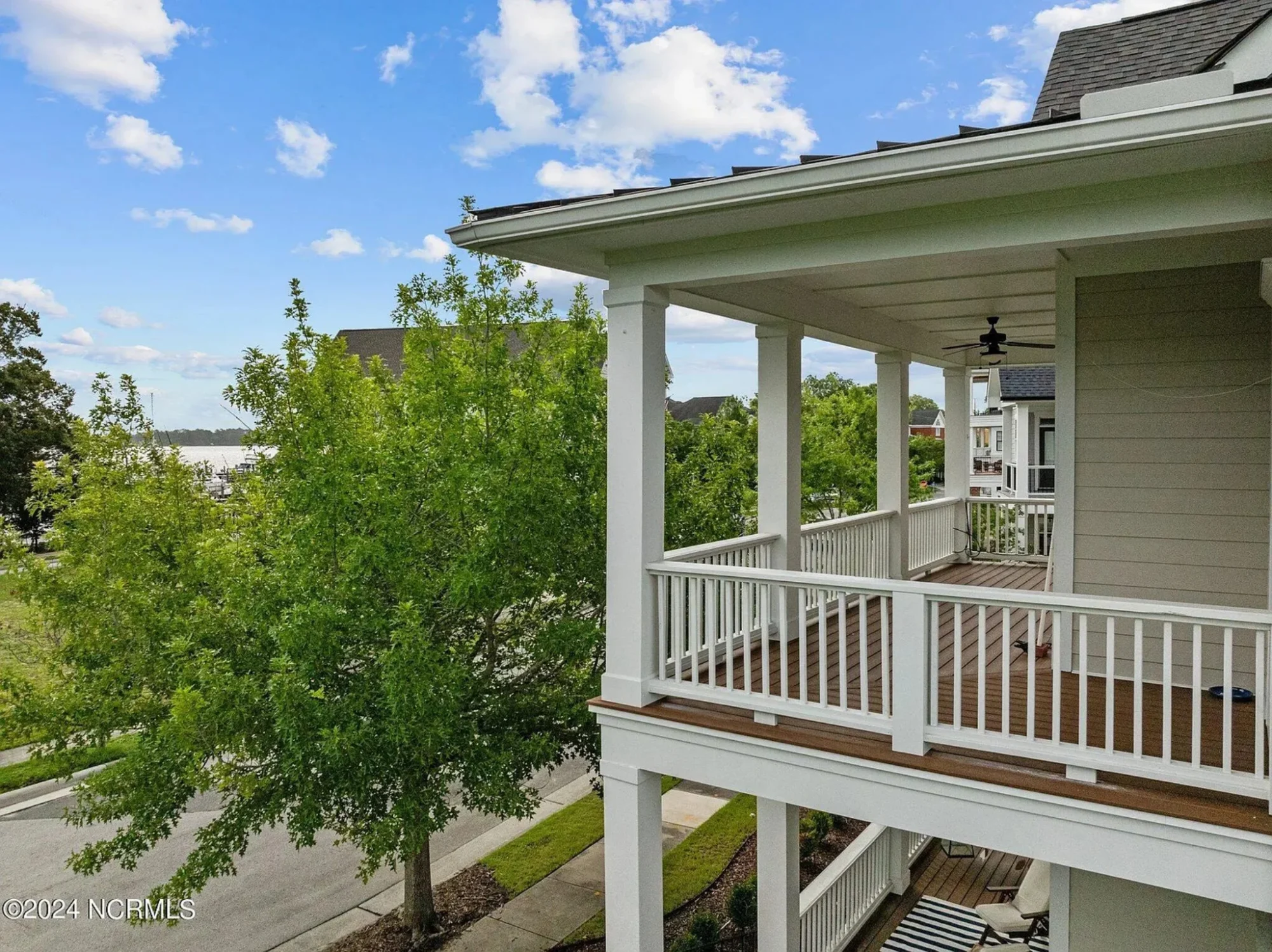 Modern house Plan with Detailed CAD Blueprint and Architecture