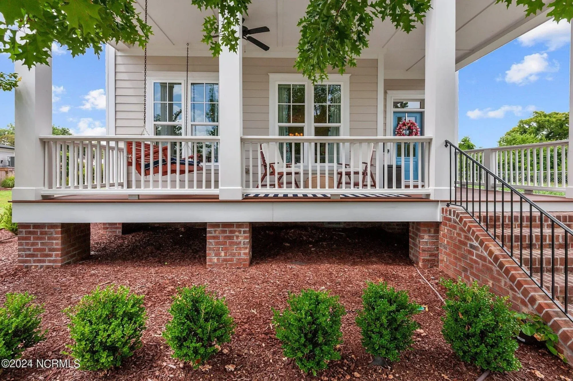 Modern house Plan with Detailed CAD Blueprint and Architecture