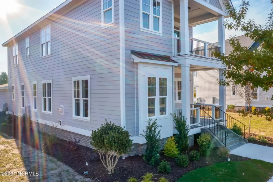 Modern 2-Story house Plan with CAD Blueprint & Designs