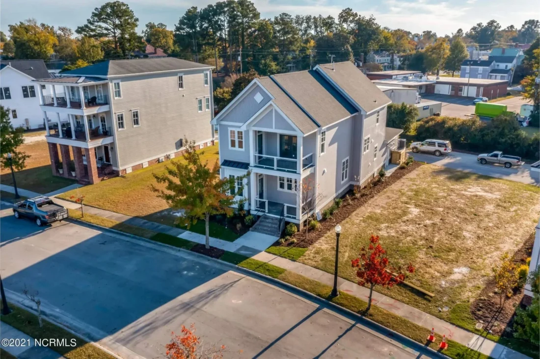 Modern 2-Story house Plan with CAD Blueprint & Designs