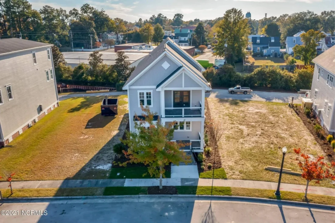 Modern 2-Story house Plan with CAD Blueprint & Designs