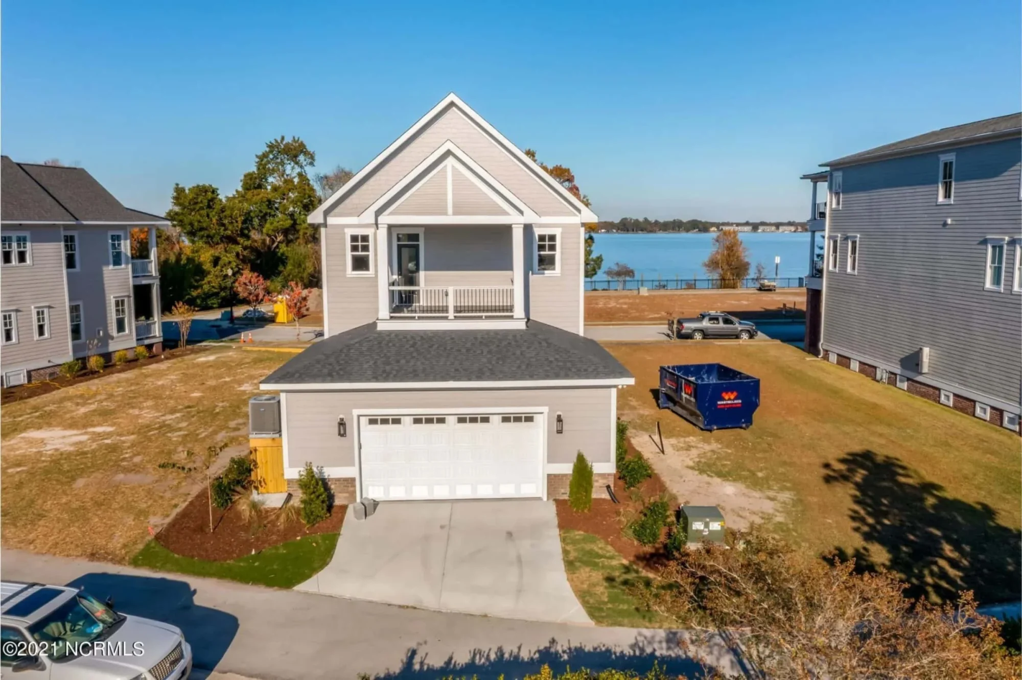 Modern 2-Story house Plan with CAD Blueprint & Designs