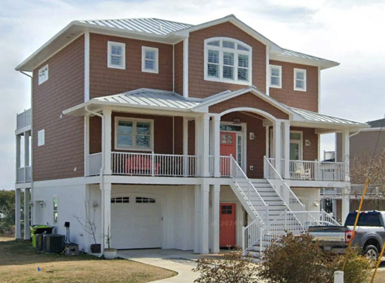 Stunning 2-Story house Plan with Coastal Designs & Blueprint