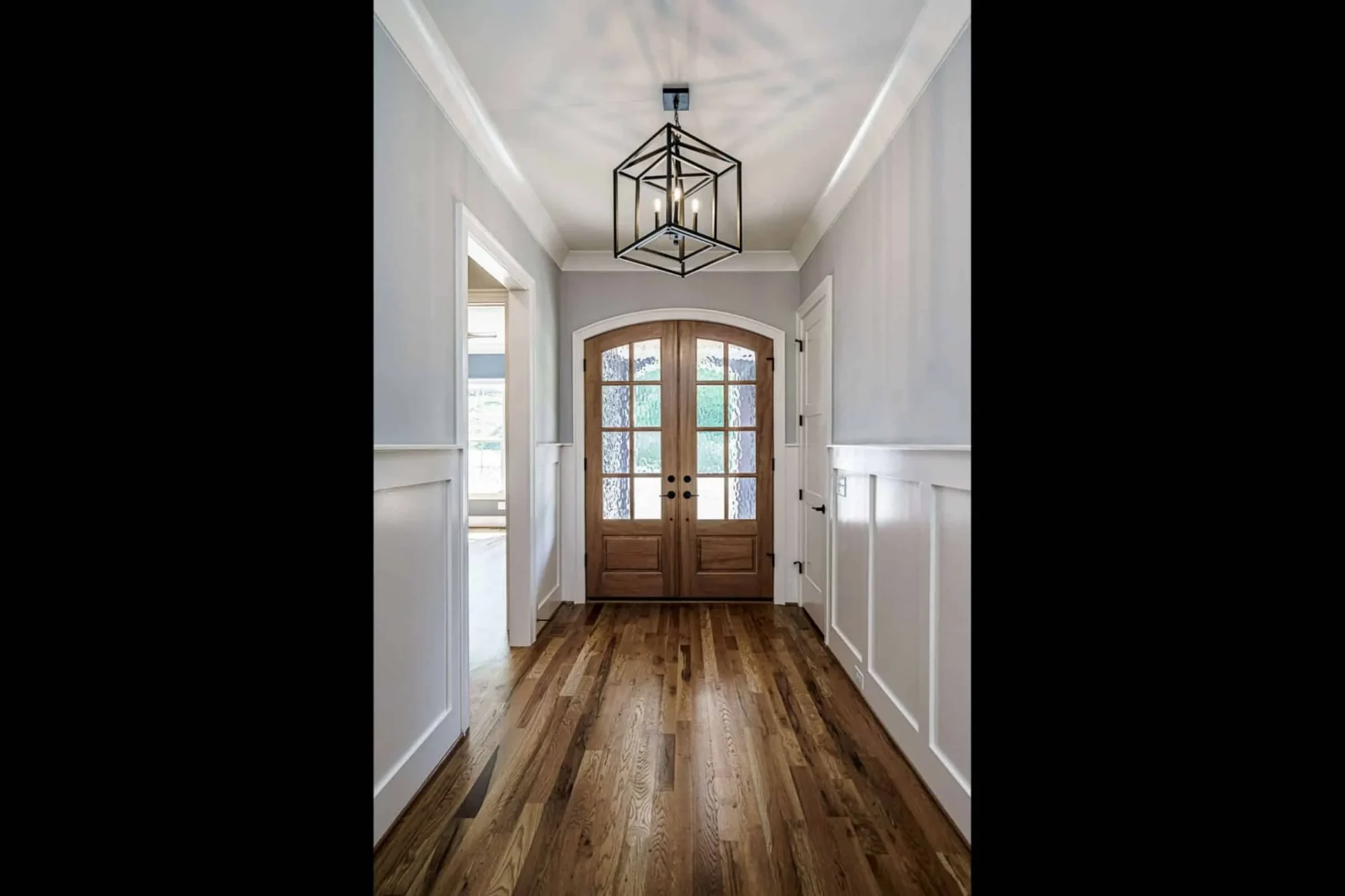 Modern Craftsman house Plan with CAD Designs and Floor Blueprint