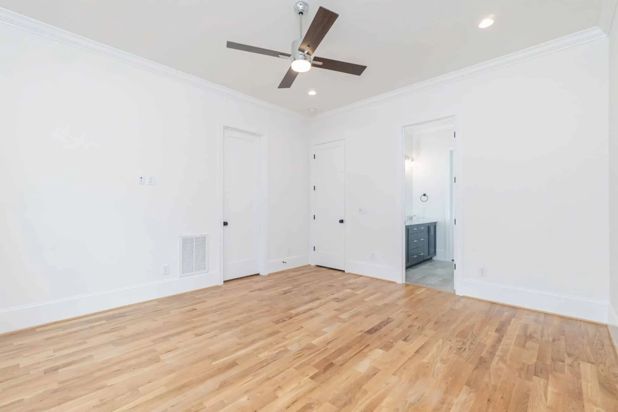 Beautiful 4-Bedroom house Plan with CAD Designs & Blueprint