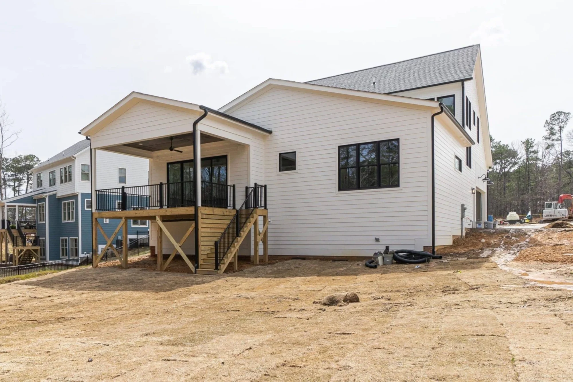 Beautiful 4-Bedroom house Plan with CAD Designs & Blueprint